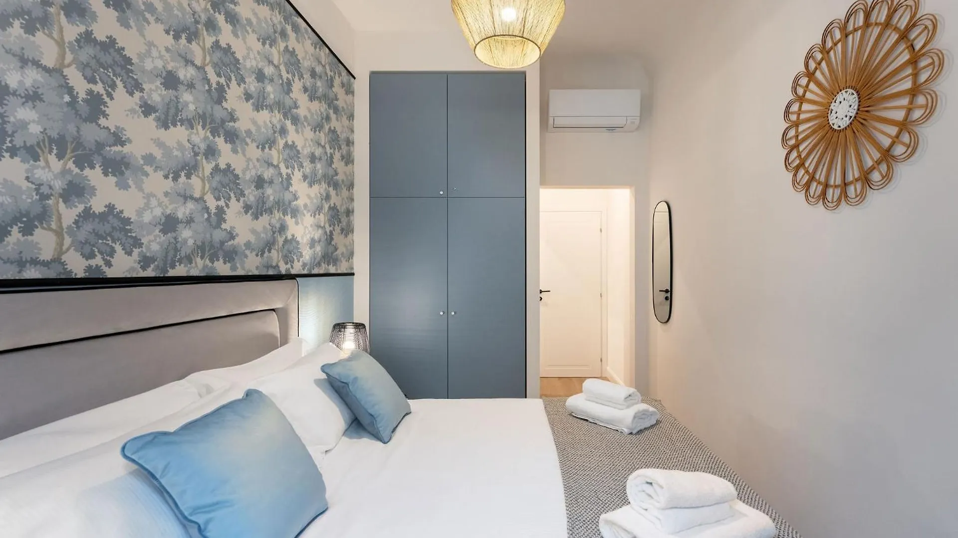 Via Guelfa, 10 - Grande Nuovo E Raffinato In Posizione Centrale Florence Apartment