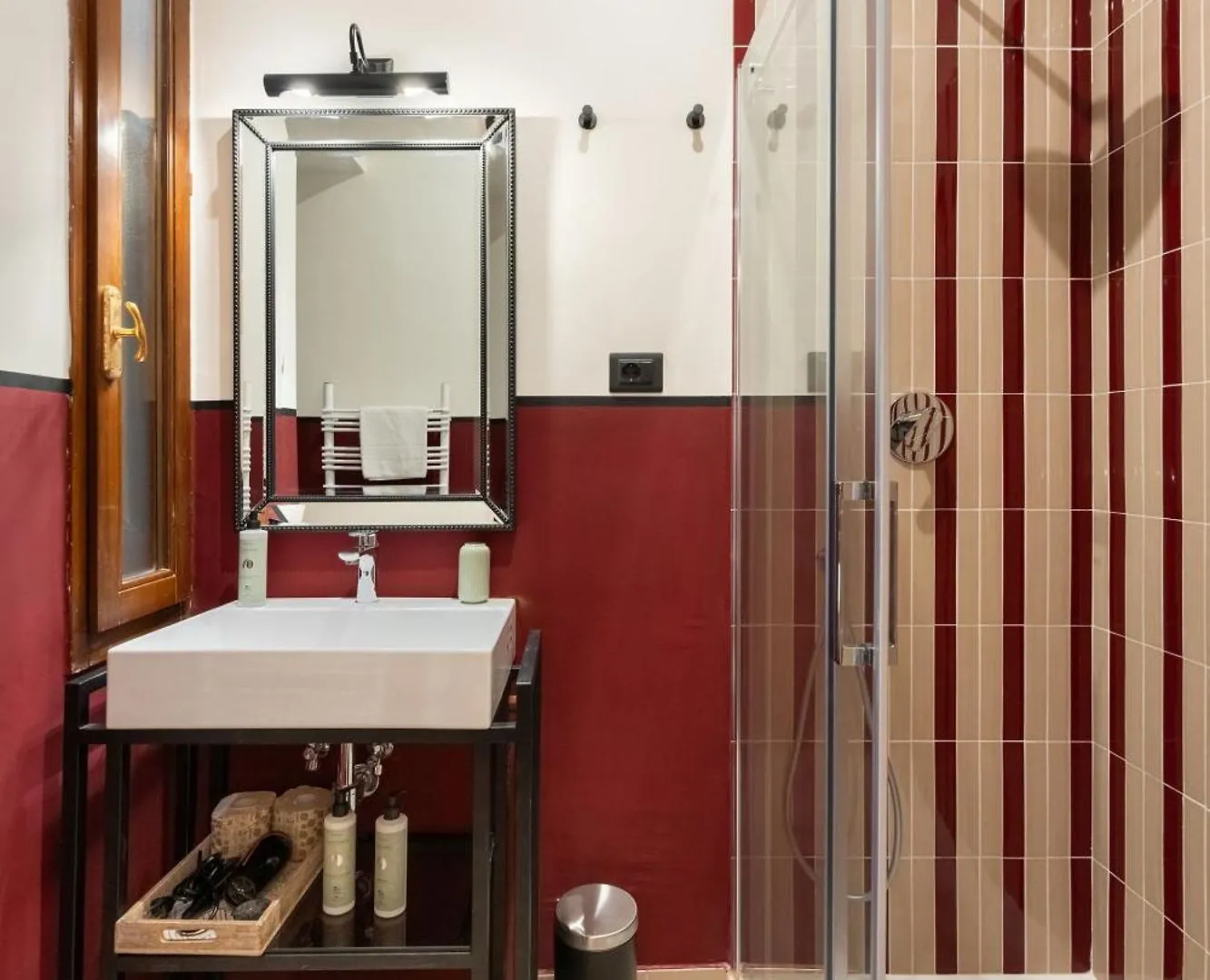 Via Guelfa, 10 - Grande Nuovo E Raffinato In Posizione Centrale Florence Apartment