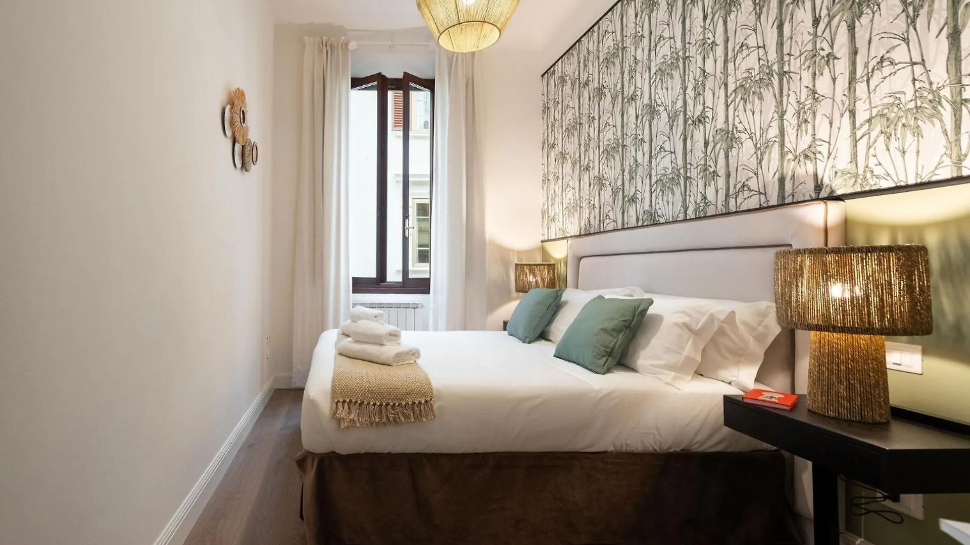 Apartment Via Guelfa, 10 - Grande Nuovo E Raffinato In Posizione Centrale Florence