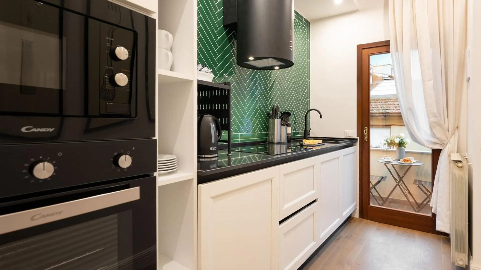 Apartment Via Guelfa, 10 - Grande Nuovo E Raffinato In Posizione Centrale Florence